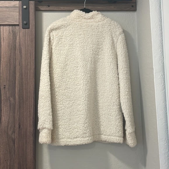 Host Pick 🎉- Weatherproof Vintage Sherpa Chevron Pullover - Picture 2 of 3